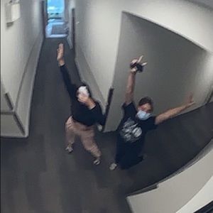 Meet your Posher, Ana